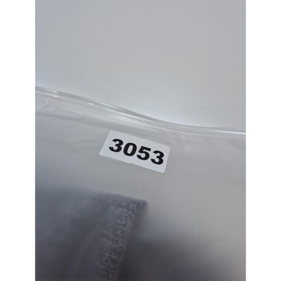 Lululemon Shirt Womens Small Gray Long Sleeve Running Thumbholes Pocket - Picture 11 of 11